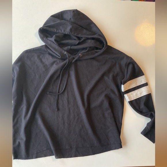 ♻️Cropped black hoodie - Picture 7 of 7